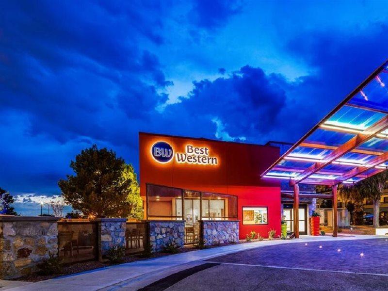 Western Airport Entrada Hotel 2*