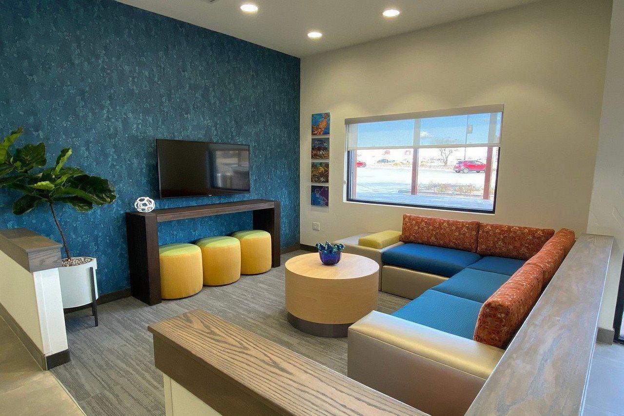 Hotel Western Airport Entrada